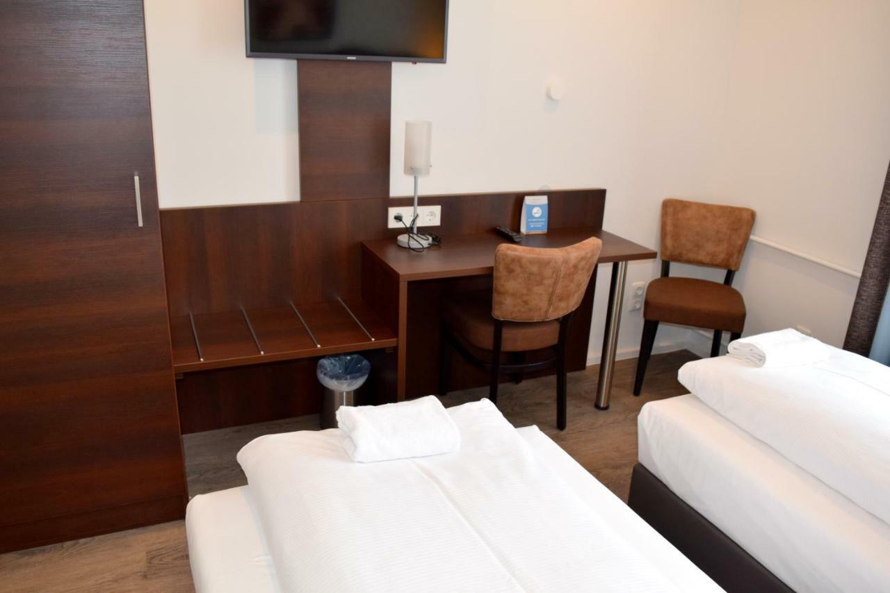 Trip Inn Budget Hotel Messe Frankfurt am Main Exterior photo